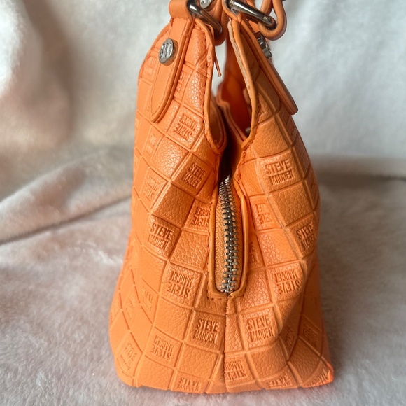 Steve Madden orange small purse - Picture 7 of 8
